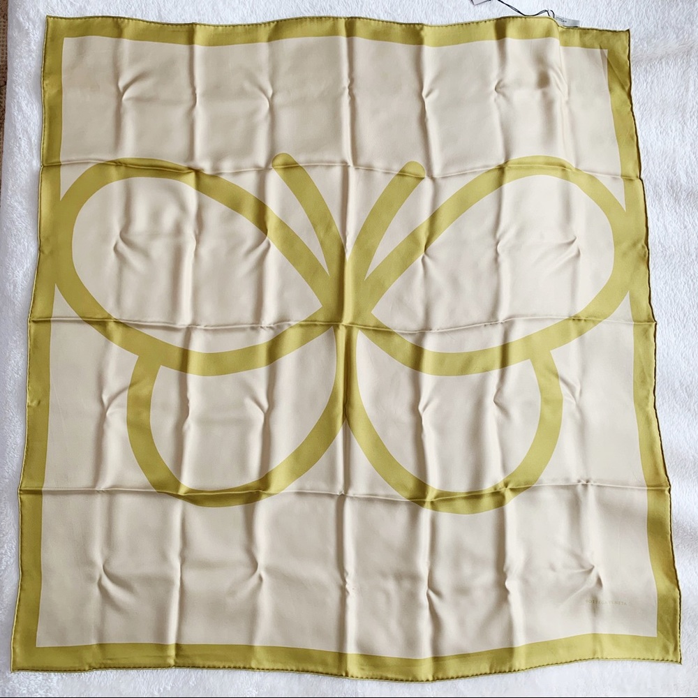 Nwt Authentic Bottega Veneta Twill Silk Scarf
